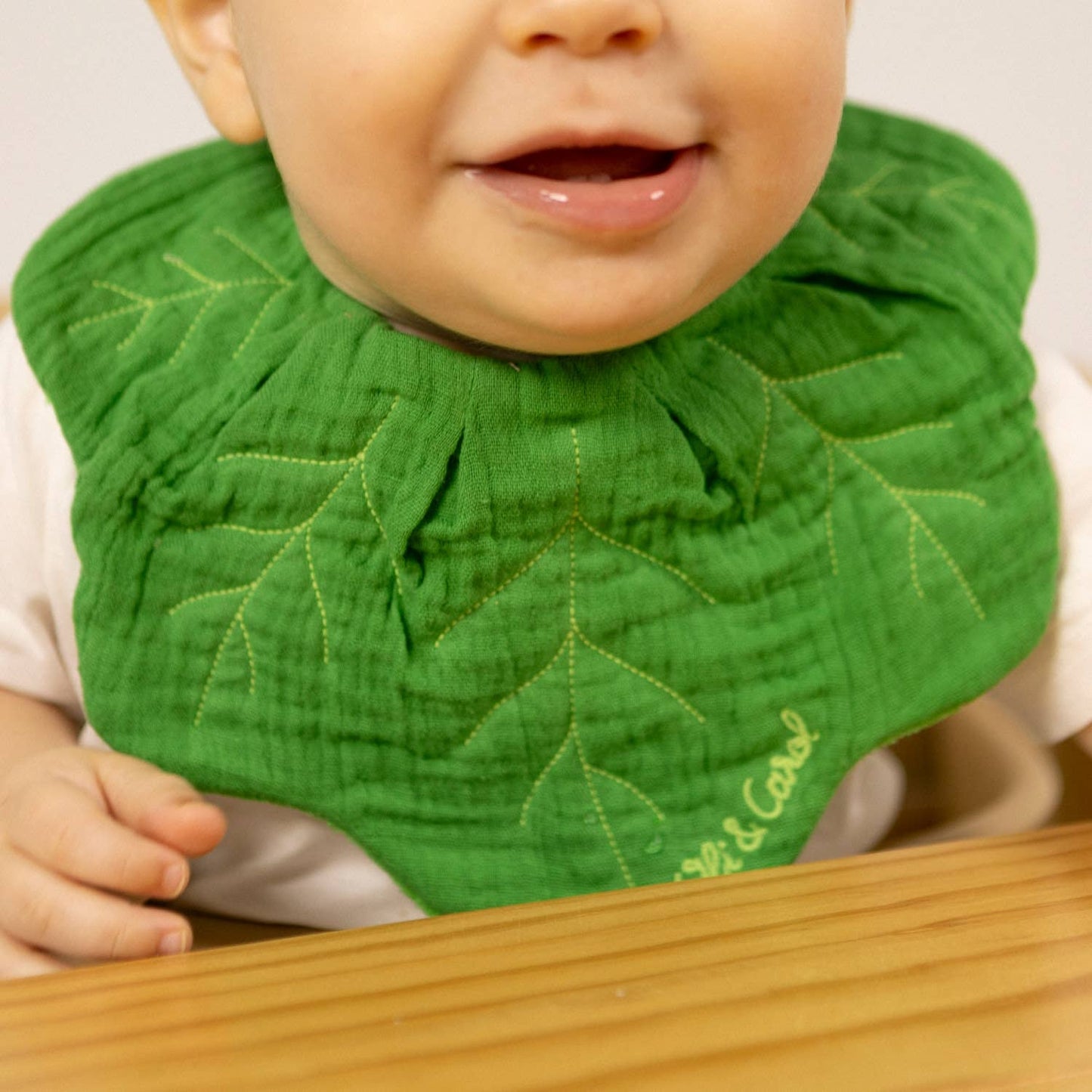 Oli & Carol Kendall The Kale Bib