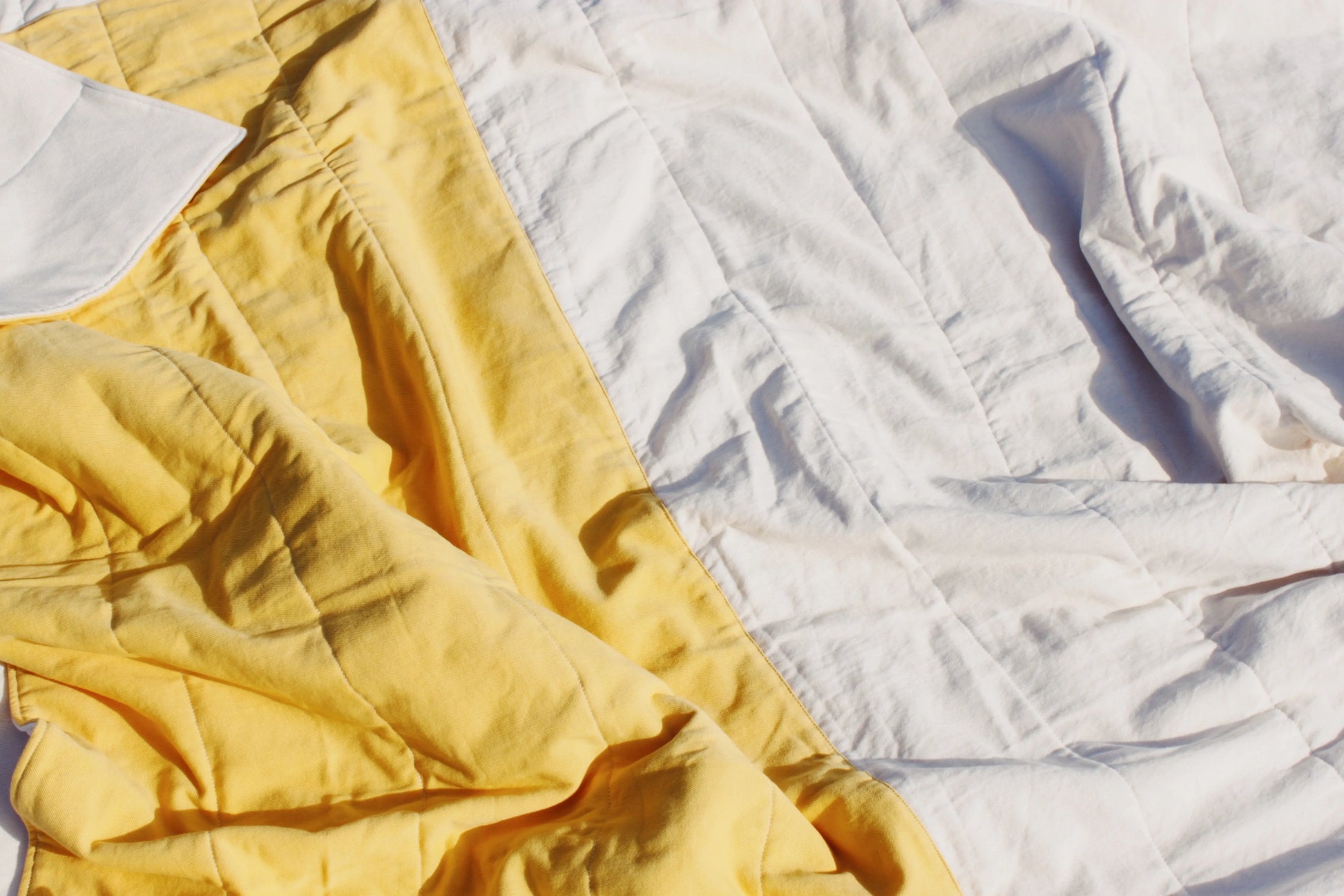 Plant-dyed, 100% Organic Cotton Quilts dnzy