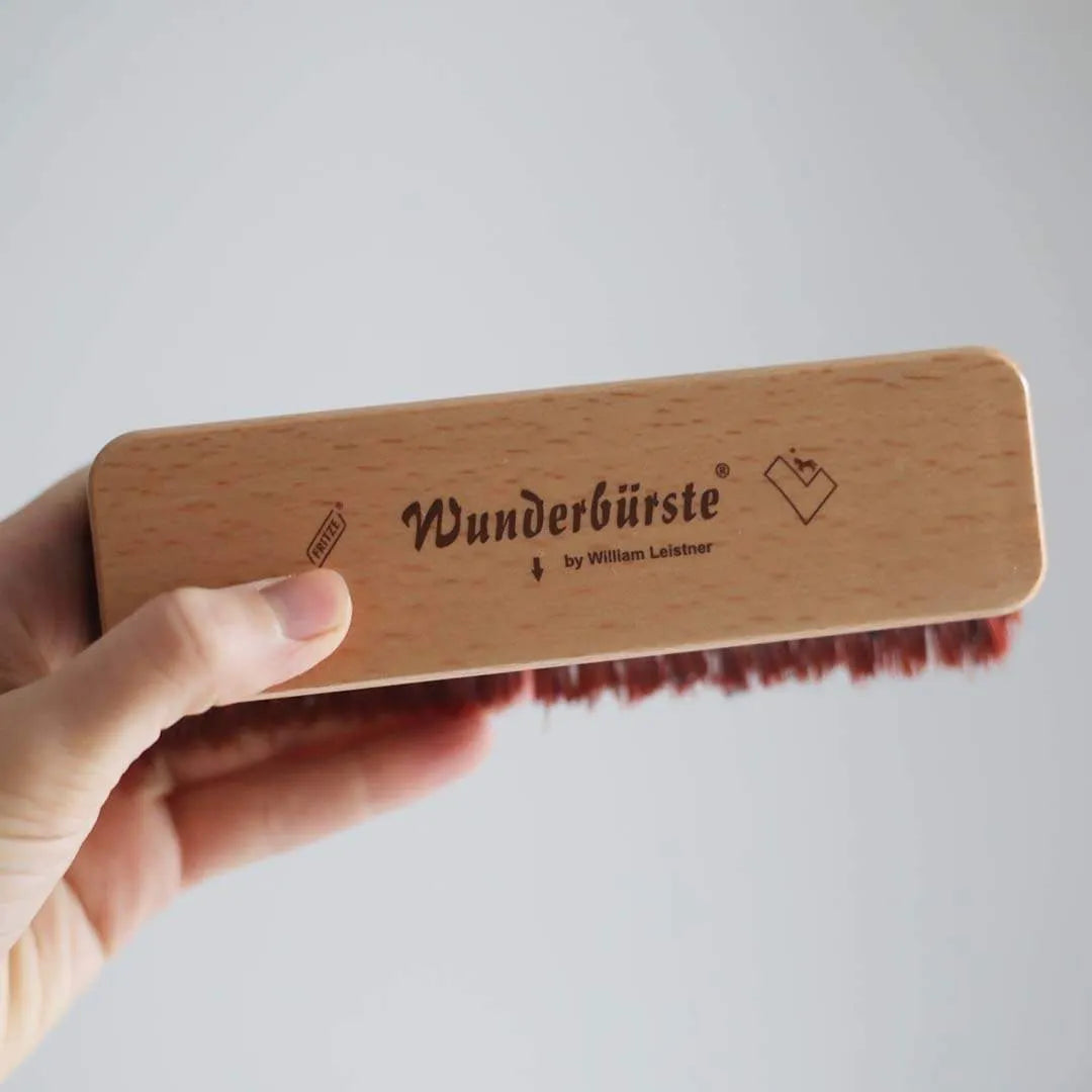 Engel Wonderbrush / Wunderbürste Clothing Brush | Pet Hair & Lint Remover by William Leistner